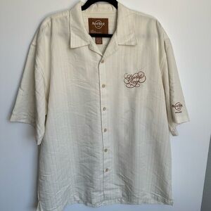 Hard Rock Cafe Men's Off-White Button Down Shirt
